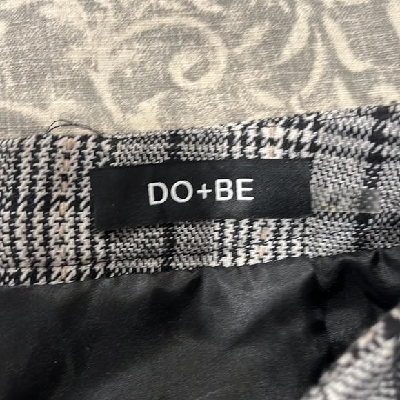 DO+BE skort size Medium - Picture 4 of 4
